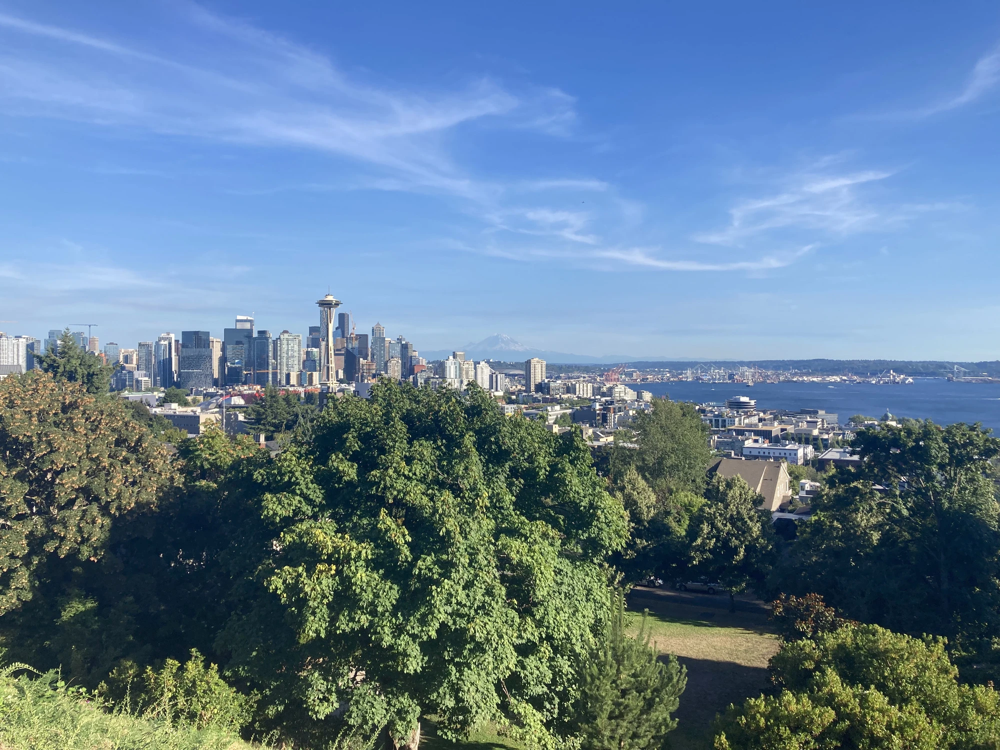 Skyline view of downtown Seattle from Kerry Park